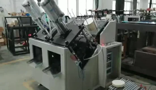 Tiefe Papptellermaschine mit Schüsseltyp/Papptellerformmaschine mit quadratischer Form/Hochwertige Tellerformmaschine/Tellerformmaschine für Geburtstagskuchen